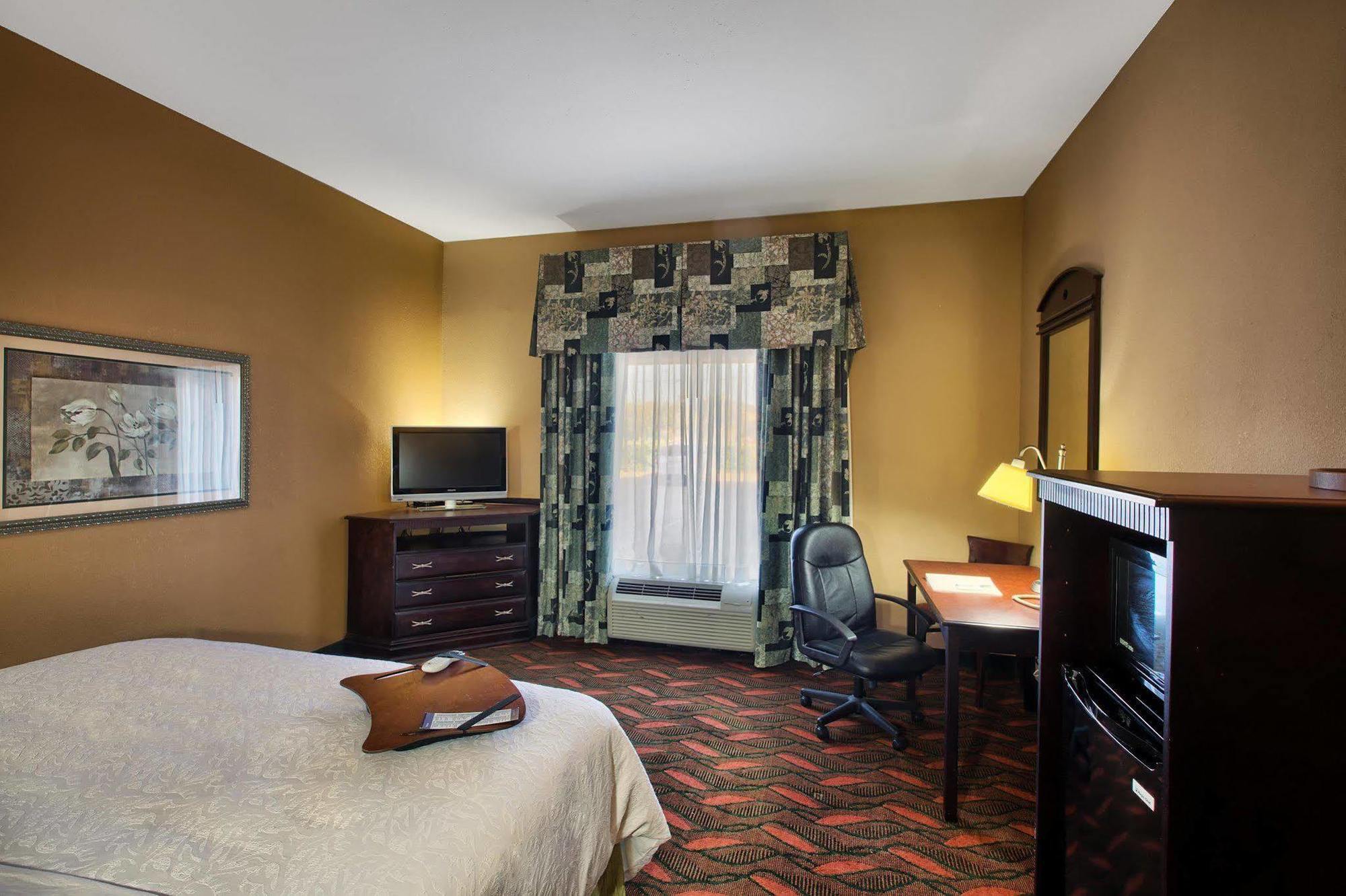 Hampton Inn & Suites Houston רוזנברג מראה חיצוני תמונה